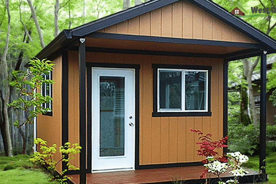 Bunkie with Single Door and Porch