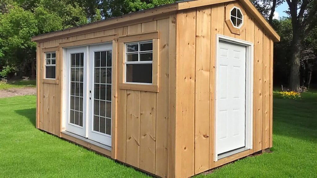Bunkie with Double Doors