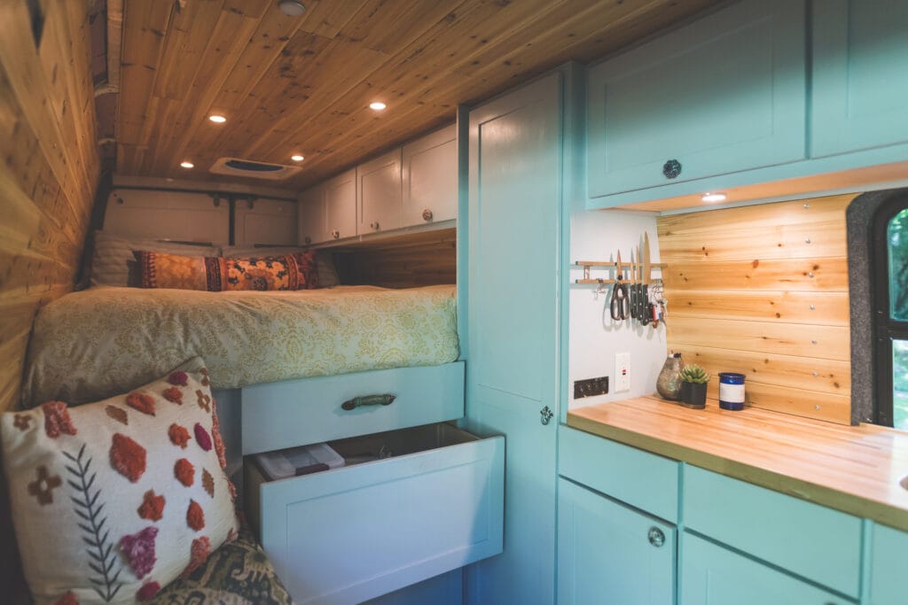 tiny homes with built in storage